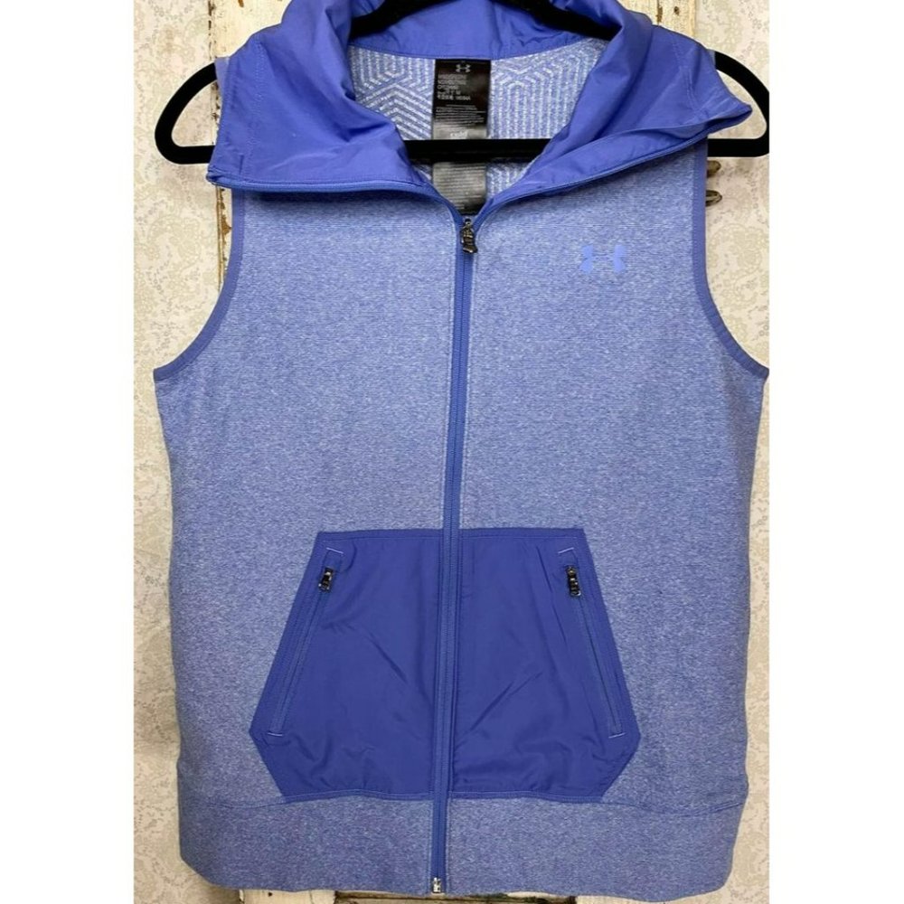 Under Armour Vest Cold Gear 💙 Front Zippered Pockets Woman’s Medium